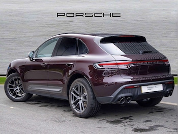 Used Porsche Macan 2023 for sale - 76242419: Photo 3
