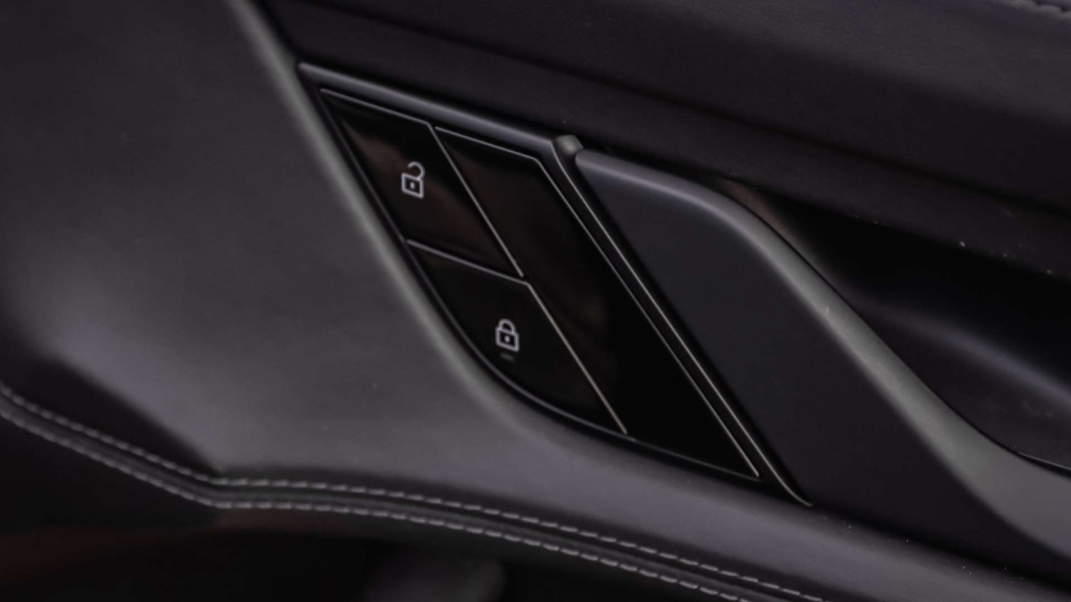 Used Porsche Taycan 2021 for sale - 76501846: Photo 27