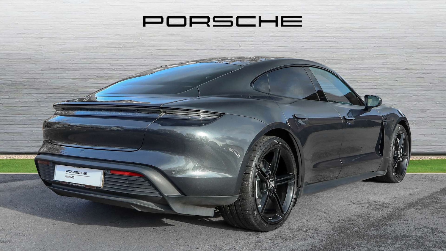 Used Porsche Taycan 2021 for sale - 76501846: Photo 3