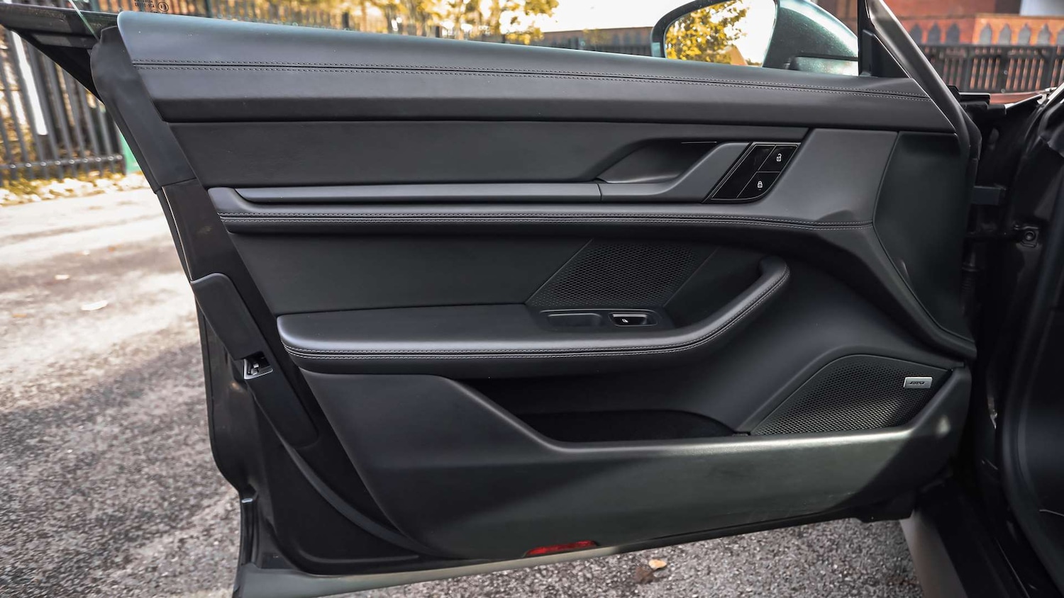 Used Porsche Taycan 2021 for sale - 76501846: Photo 30