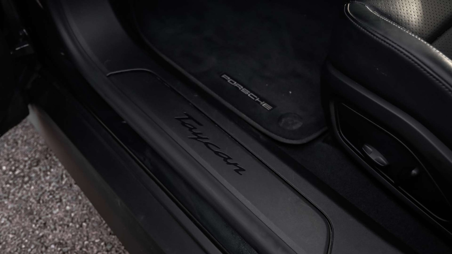 Used Porsche Taycan 2021 for sale - 76501846: Photo 33