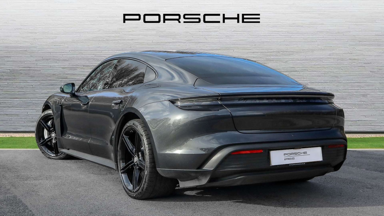 Used Porsche Taycan 2021 for sale - 76501846: Photo 4