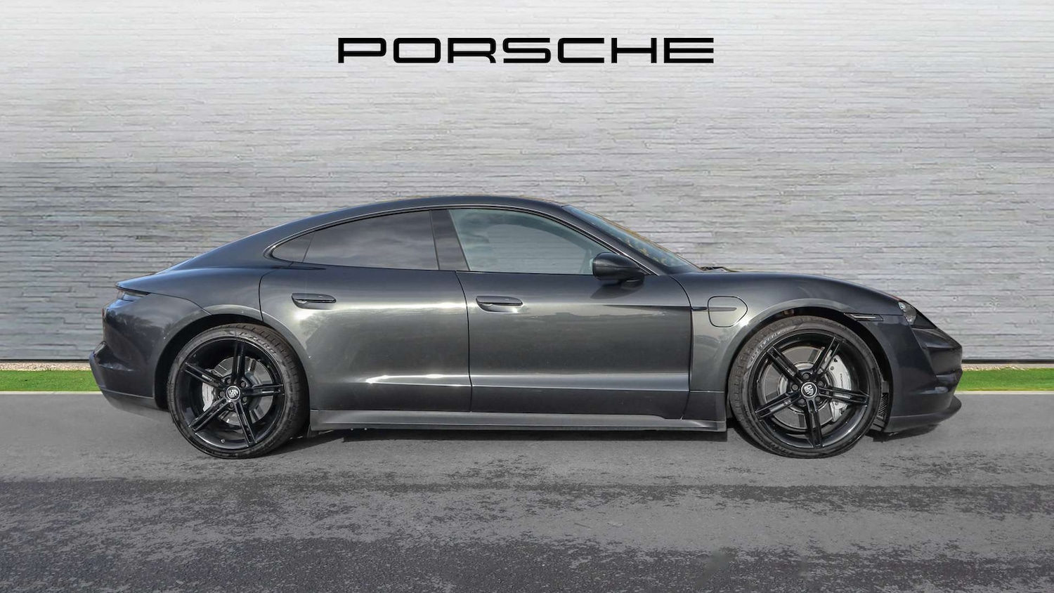 Used Porsche Taycan 2021 for sale - 76501846: Photo 7