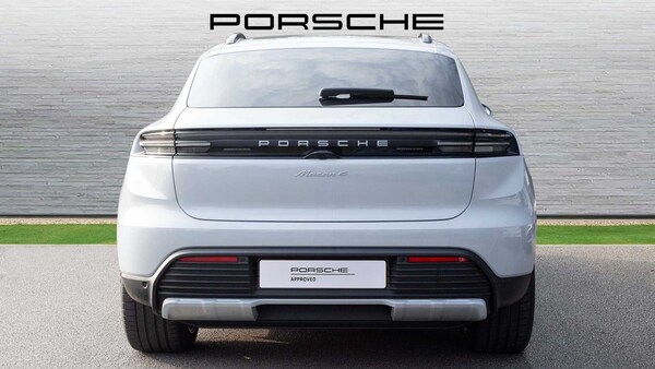 Used Porsche Macan 2025 for sale - 75217774: Photo 10