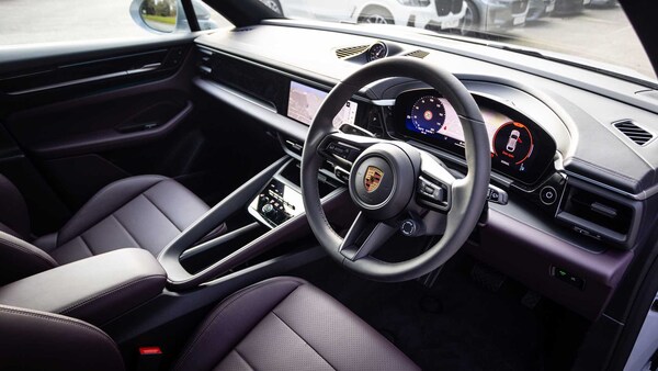 Used Porsche Macan 2025 for sale - 75217774: Photo 12