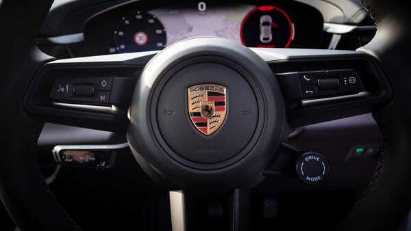 Used Porsche Macan 2025 for sale - 75217774: Photo 19