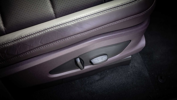 Used Porsche Macan 2025 for sale - 75217774: Photo 31