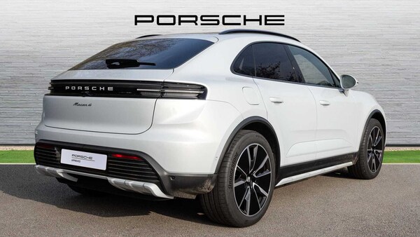 Used Porsche Macan 2025 for sale - 75217774: Photo 3
