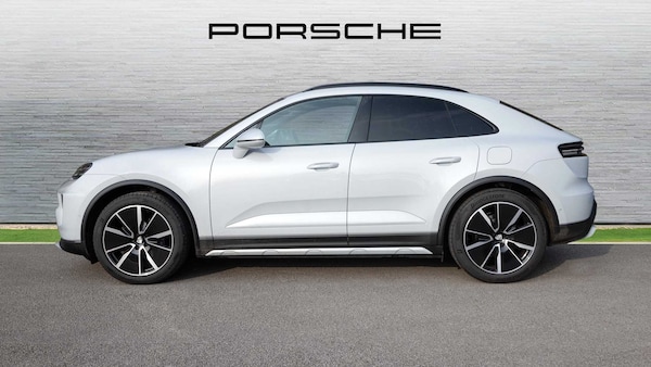 Used Porsche Macan 2025 for sale - 75217774: Photo 8