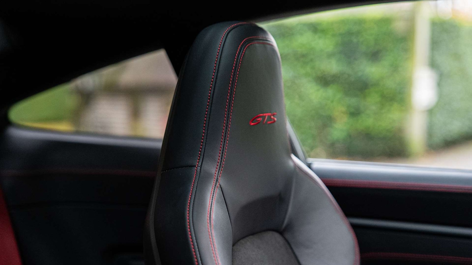 Used Porsche 911 2022 for sale - 76515619: Photo 13