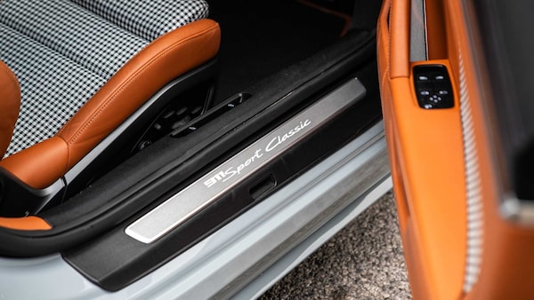 Used Porsche 911 2023 for sale - 75405328: Photo 21