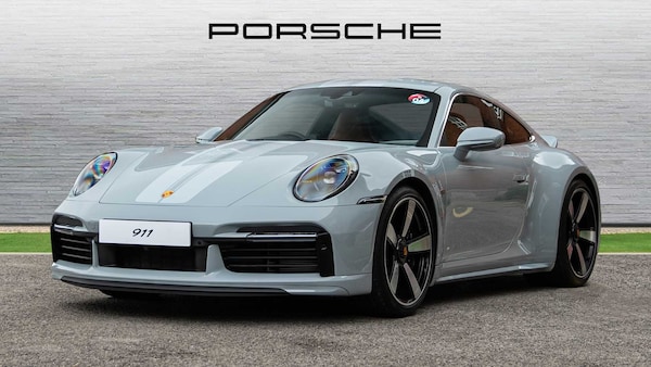 Used Porsche 911 2023 for sale - 75405328: Photo 2