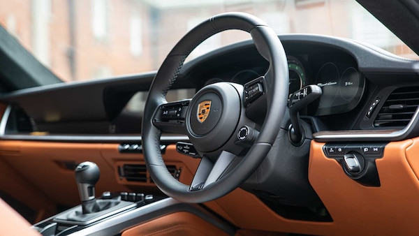 Used Porsche 911 2023 for sale - 75405328: Photo 5