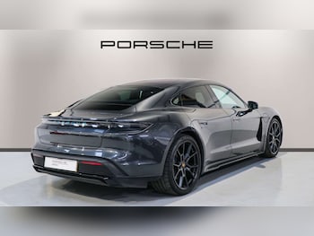 Used Porsche Taycan 2023 for sale - 79351572: Photo