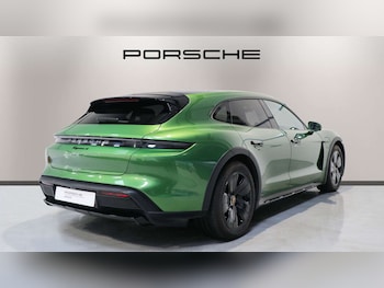 Used Porsche Taycan 2023 for sale - 79455699: Photo