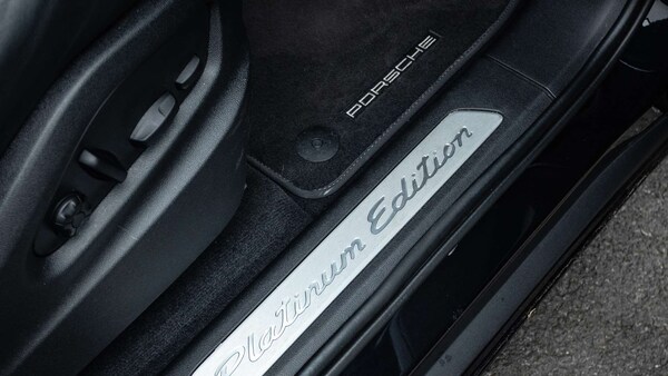 Used Porsche Cayenne 2022 for sale - 76329240: Photo 34