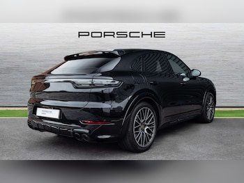 Used Porsche Cayenne 2022 for sale - 76329240: Photo 3