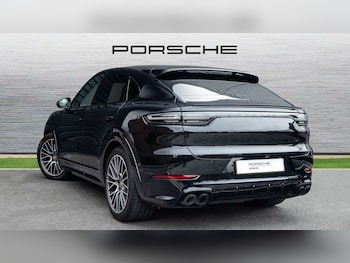 Used Porsche Cayenne 2022 for sale - 76329240: Photo 4
