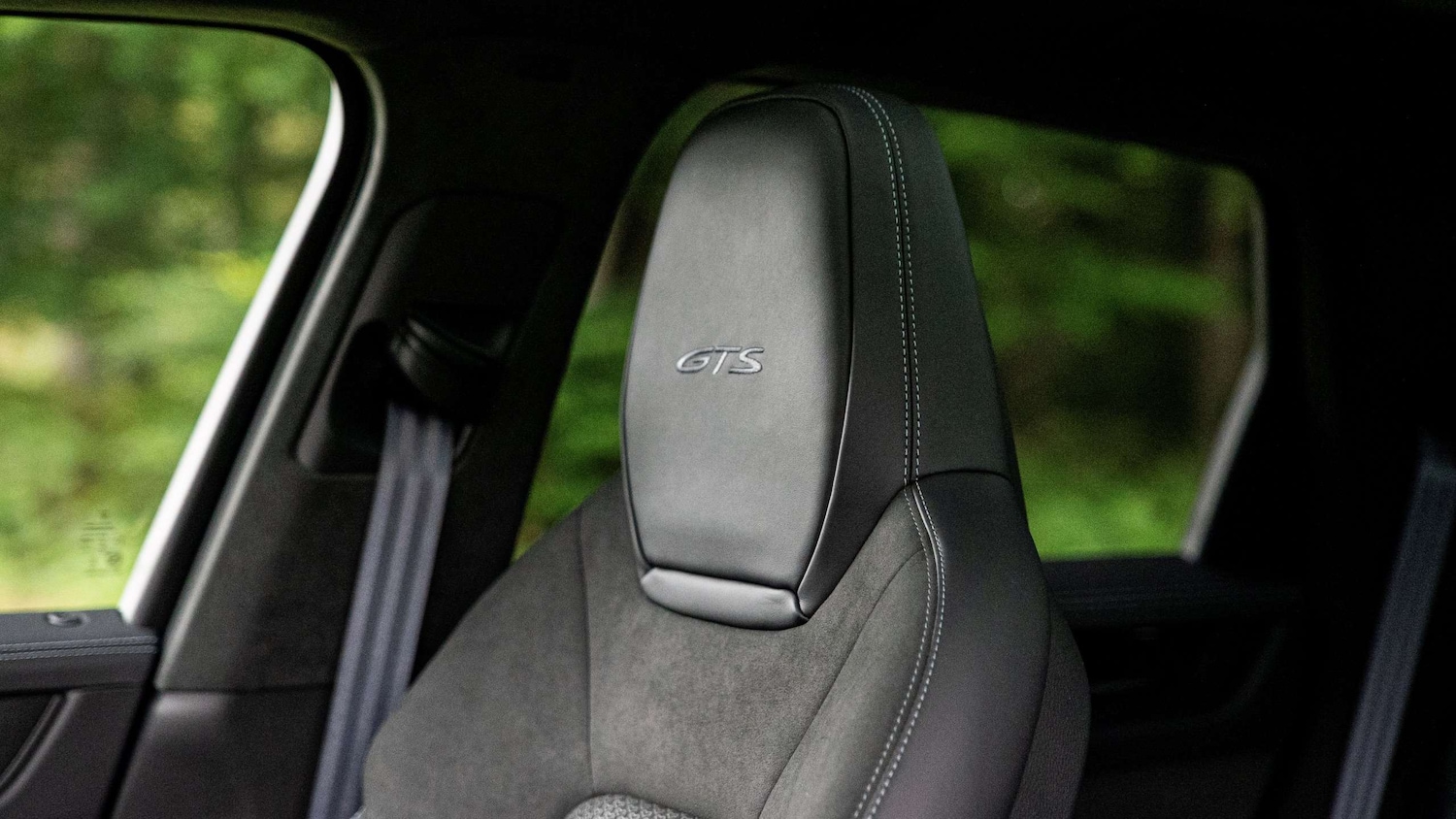 Used Porsche Cayenne 2025 for sale - 76126017: Photo 17