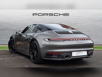 Used Porsche 911 2024 for sale - 77044217: Photo