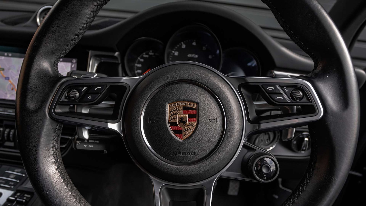 Used Porsche Macan 2021 for sale - 76191881: Photo 23