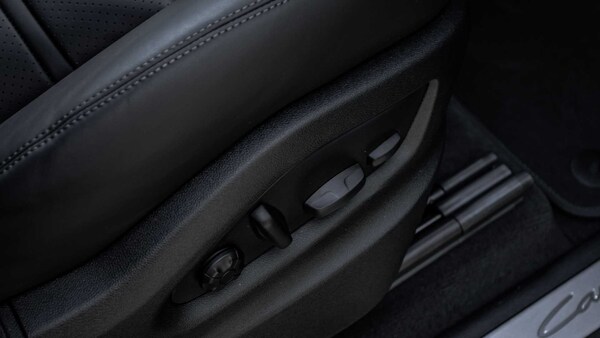 Used Porsche Cayenne 2025 for sale - 75216848: Photo 26