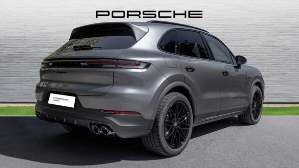 Used Porsche Cayenne 2025 for sale - 75216848: Photo 3