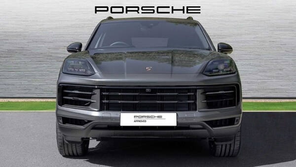 Used Porsche Cayenne 2025 for sale - 75216848: Photo 5
