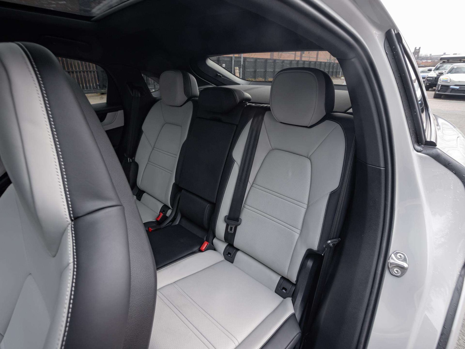 Used Porsche Cayenne 2025 for sale - 77443584: Photo 15