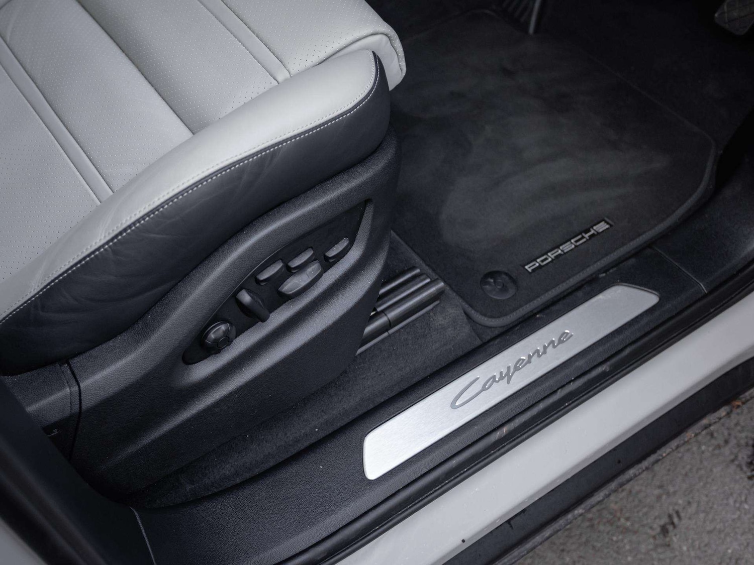 Used Porsche Cayenne 2025 for sale - 77443584: Photo 19