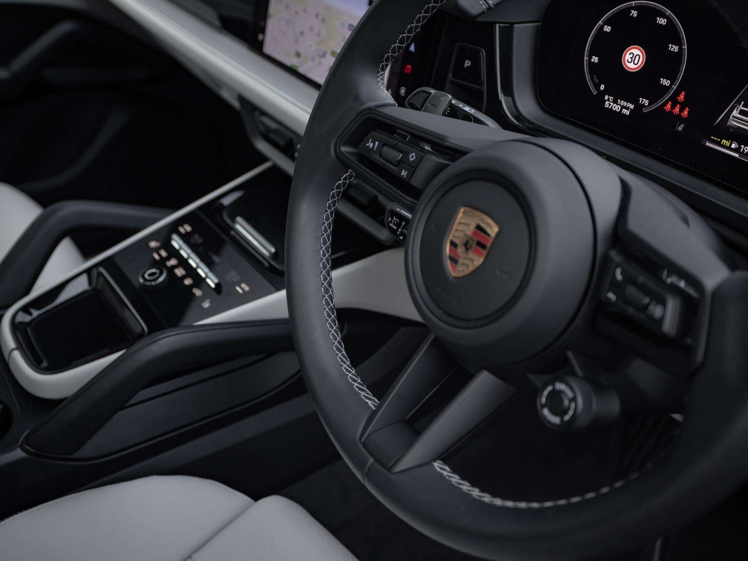 Used Porsche Cayenne 2025 for sale - 77443584: Photo 32