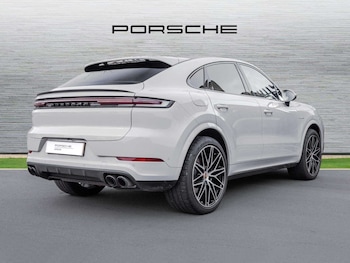 Used Porsche Cayenne 2025 for sale - 77443584: Photo