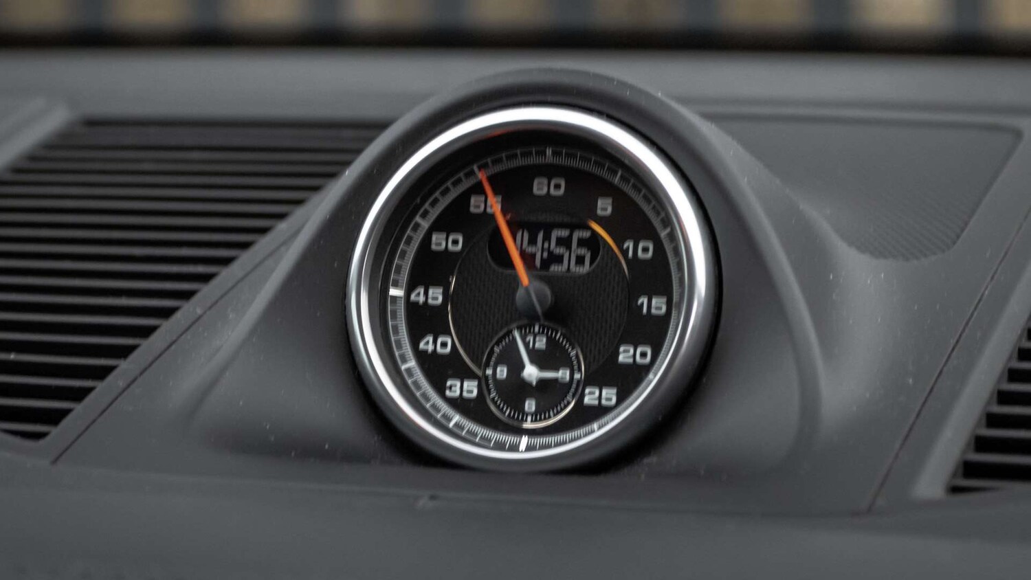 Used Porsche Macan 2021 for sale - 77553142: Photo 18