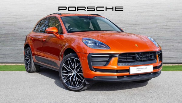 Used Porsche Macan 2024 for sale - 76316120: Photo 1