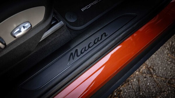 Used Porsche Macan 2024 for sale - 76316120: Photo 31