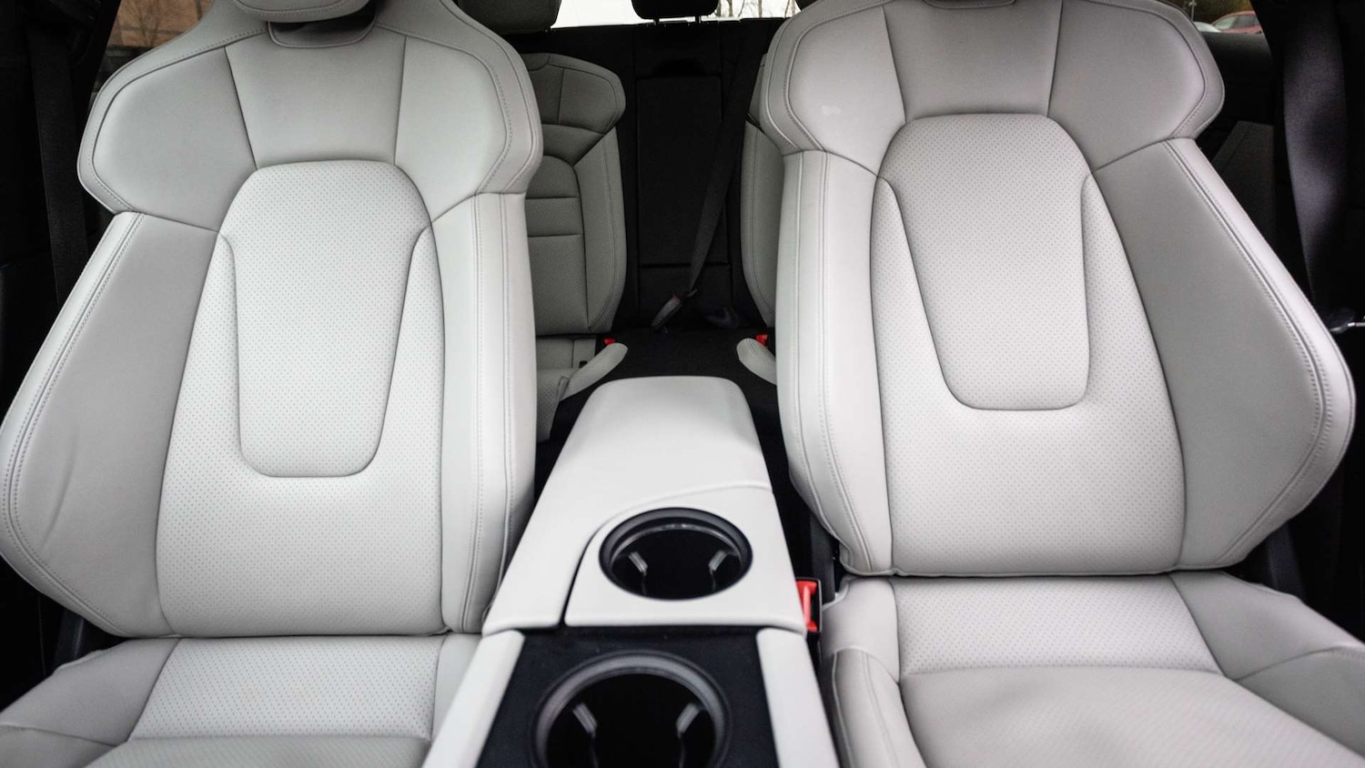 Used Porsche Taycan 2023 for sale - 77373849: Photo 18