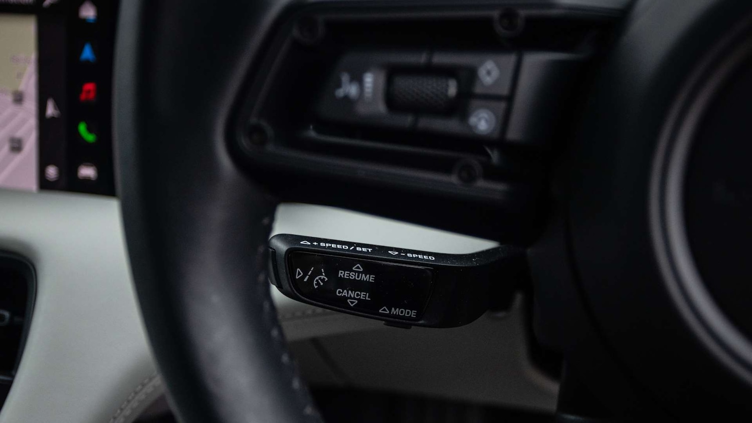 Used Porsche Taycan 2023 for sale - 77373849: Photo 20