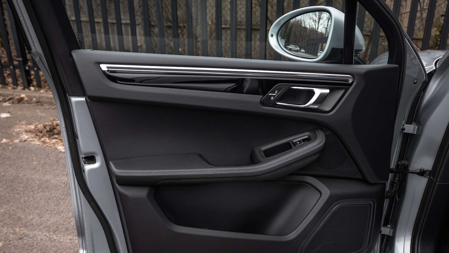 Used Porsche Macan 2023 for sale - 77706805: Photo 25