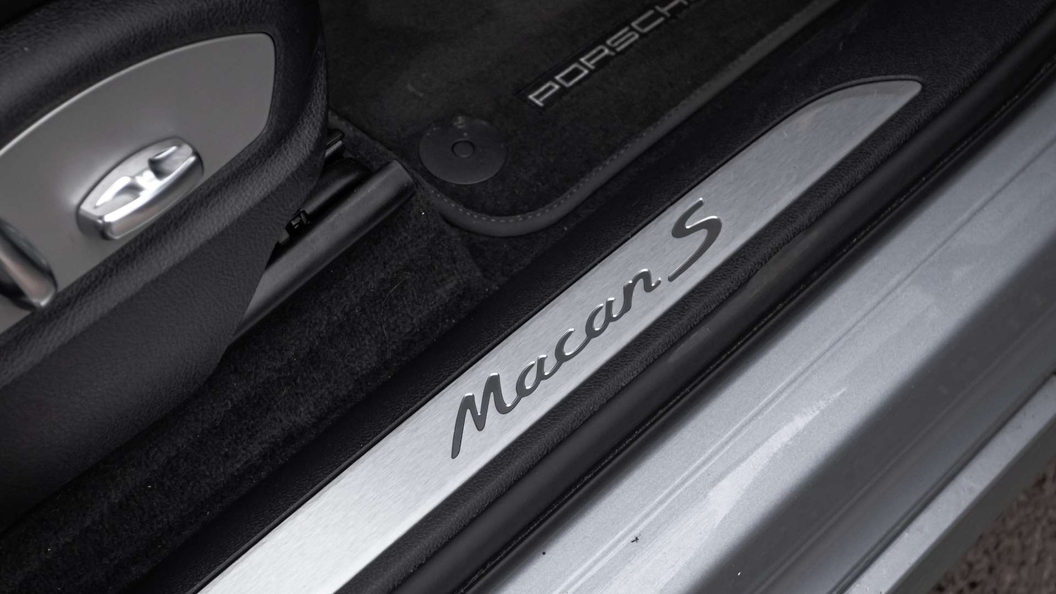 Used Porsche Macan 2023 for sale - 77706805: Photo 27