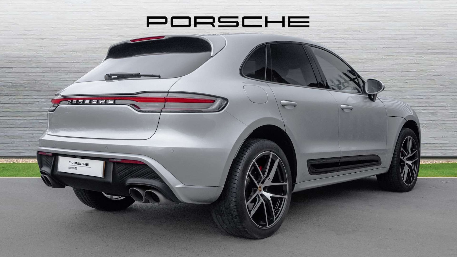 Used Porsche Macan 2023 for sale - 77706805: Photo 3