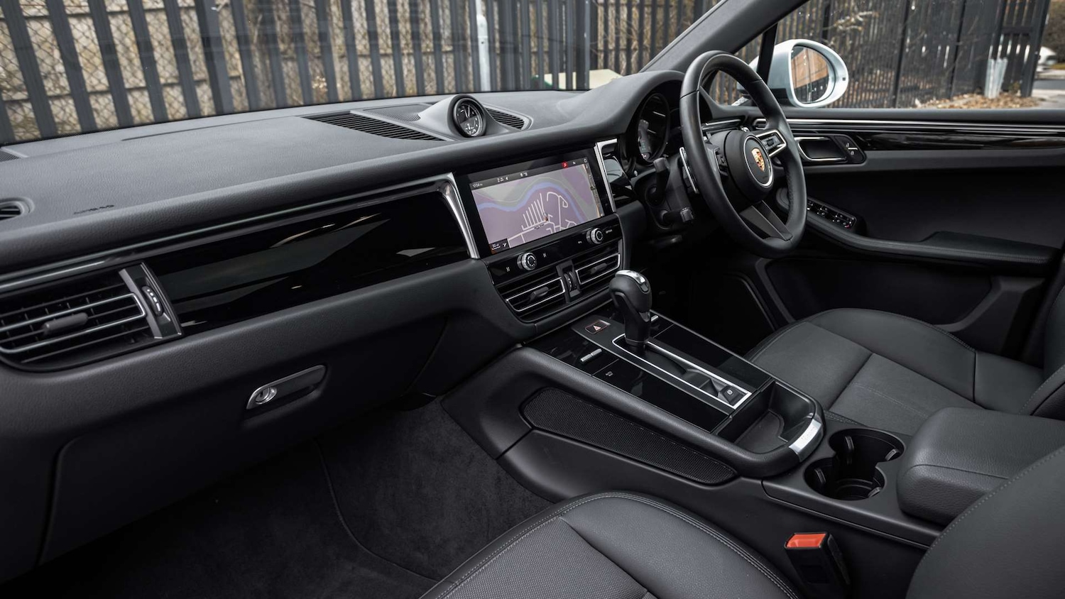 Used Porsche Macan 2023 for sale - 77706805: Photo 5