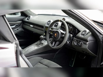 Used Porsche Other 2025 for sale - 76339723: Photo 4