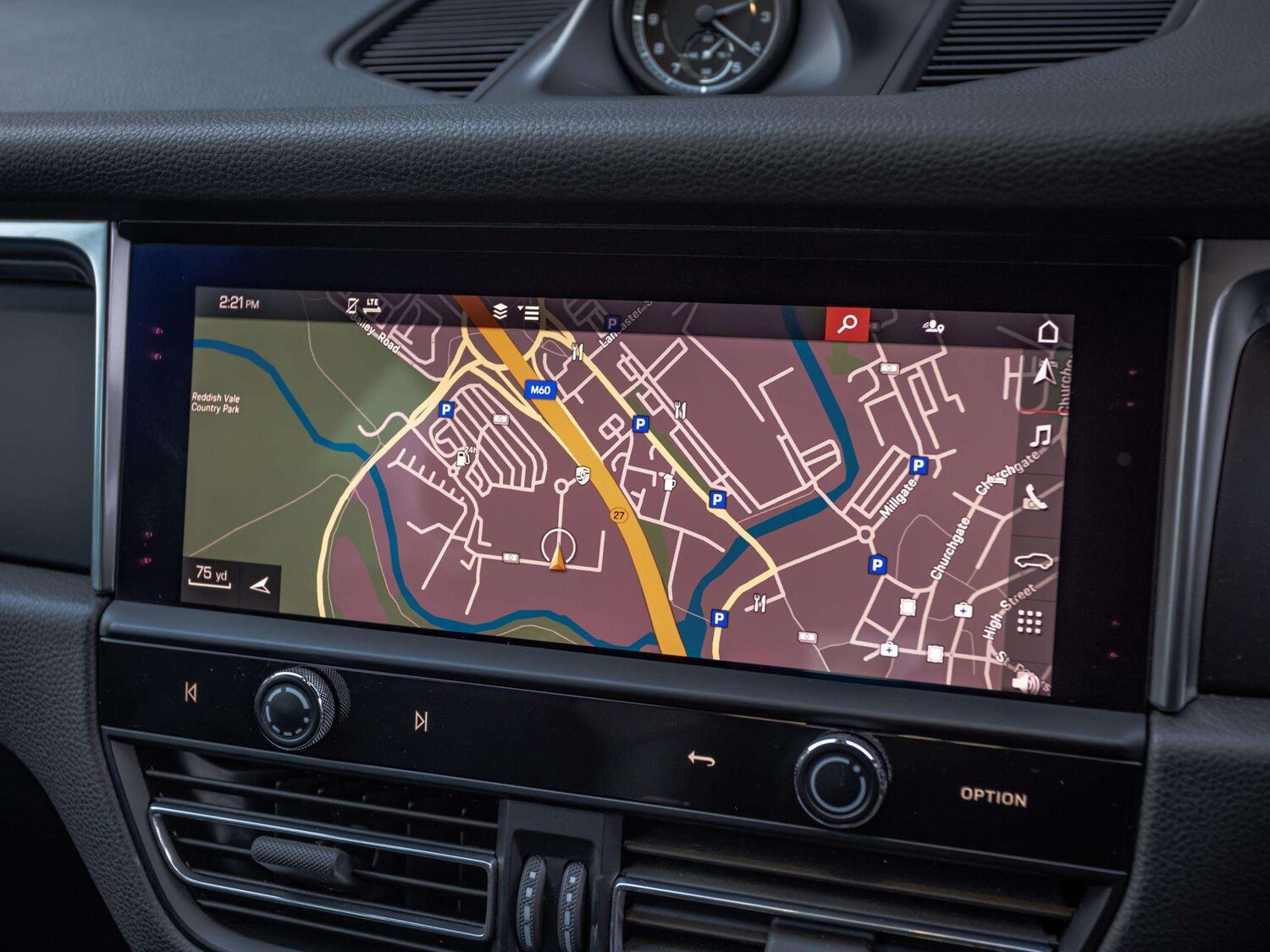 Used Porsche Macan 2022 for sale - 76916232: Photo 18