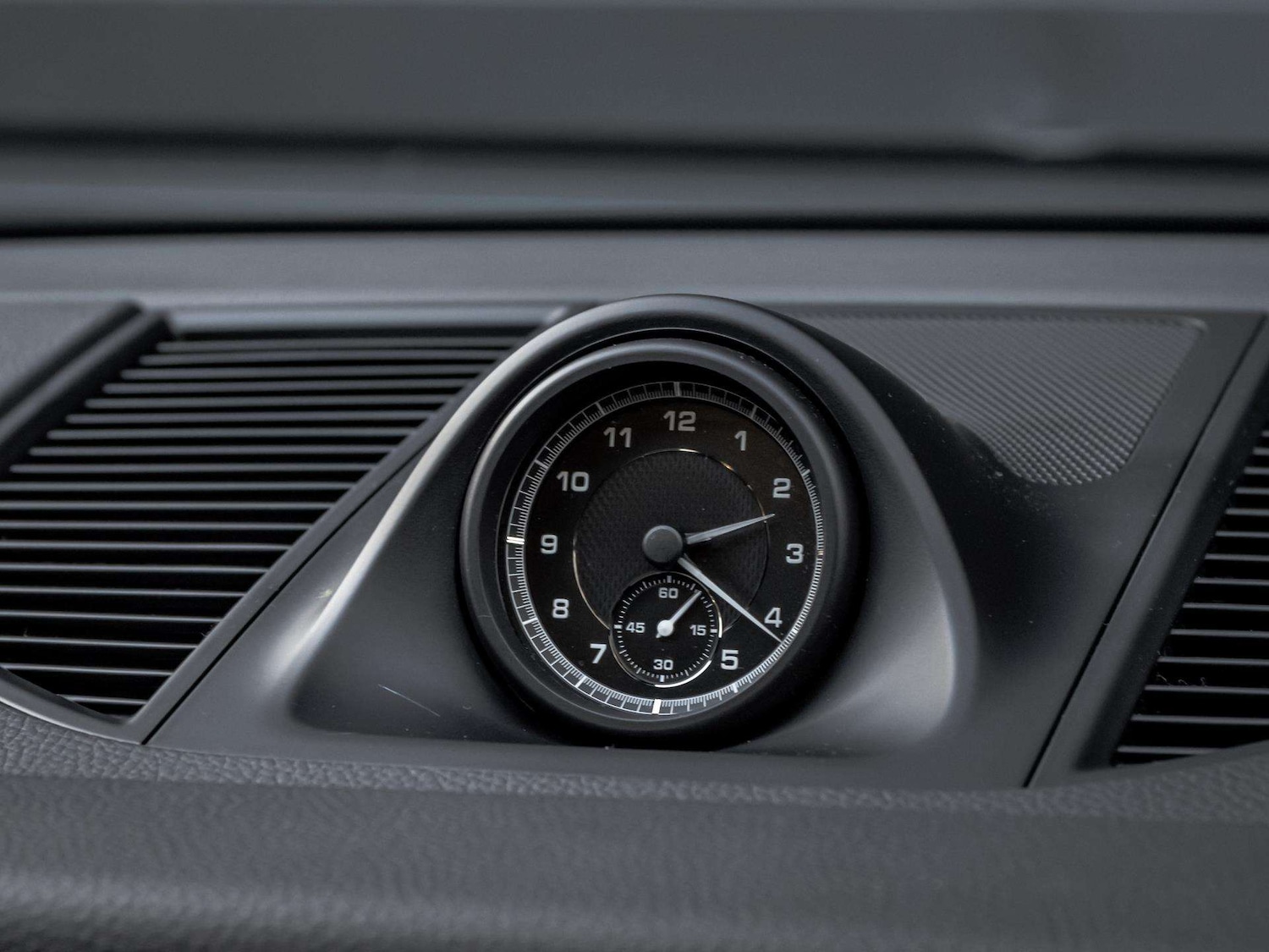 Used Porsche Macan 2022 for sale - 76916232: Photo 19