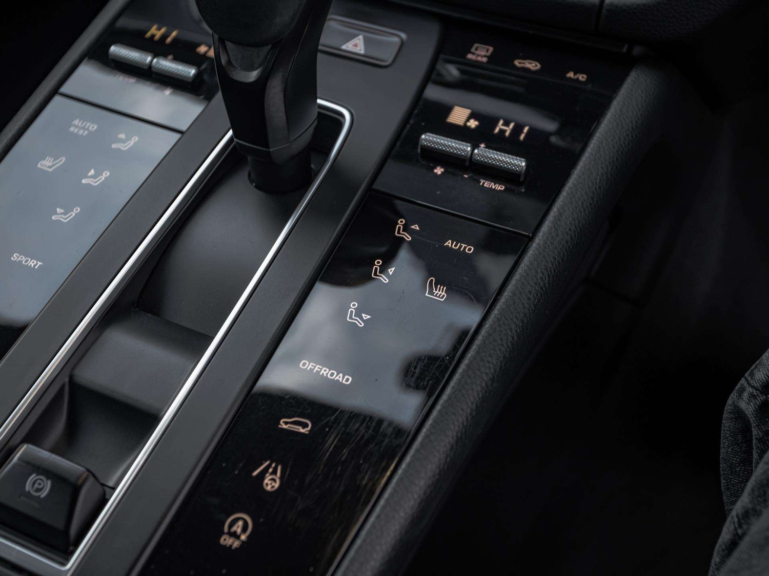 Used Porsche Macan 2022 for sale - 76916232: Photo 23