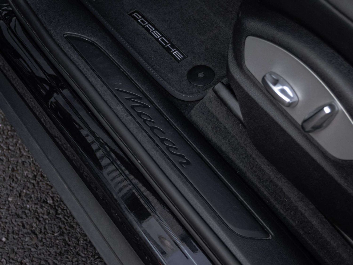 Used Porsche Macan 2022 for sale - 76916232: Photo 28