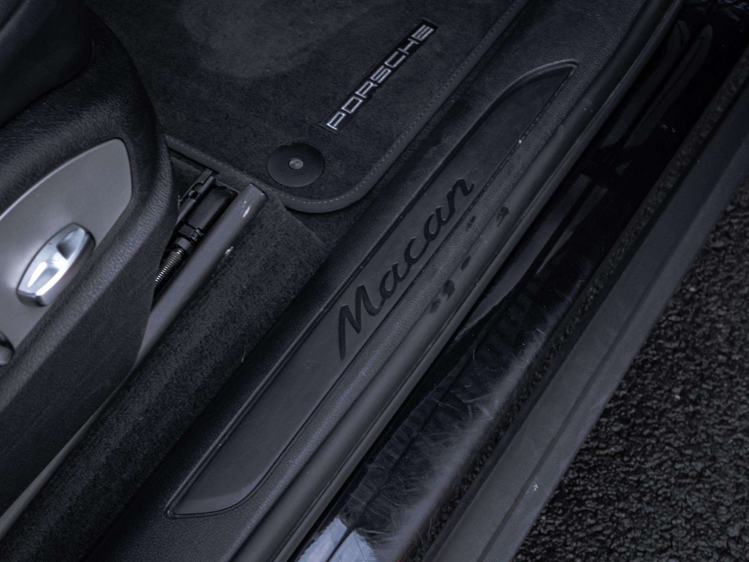 Used Porsche Macan 2022 for sale - 76916232: Photo 32