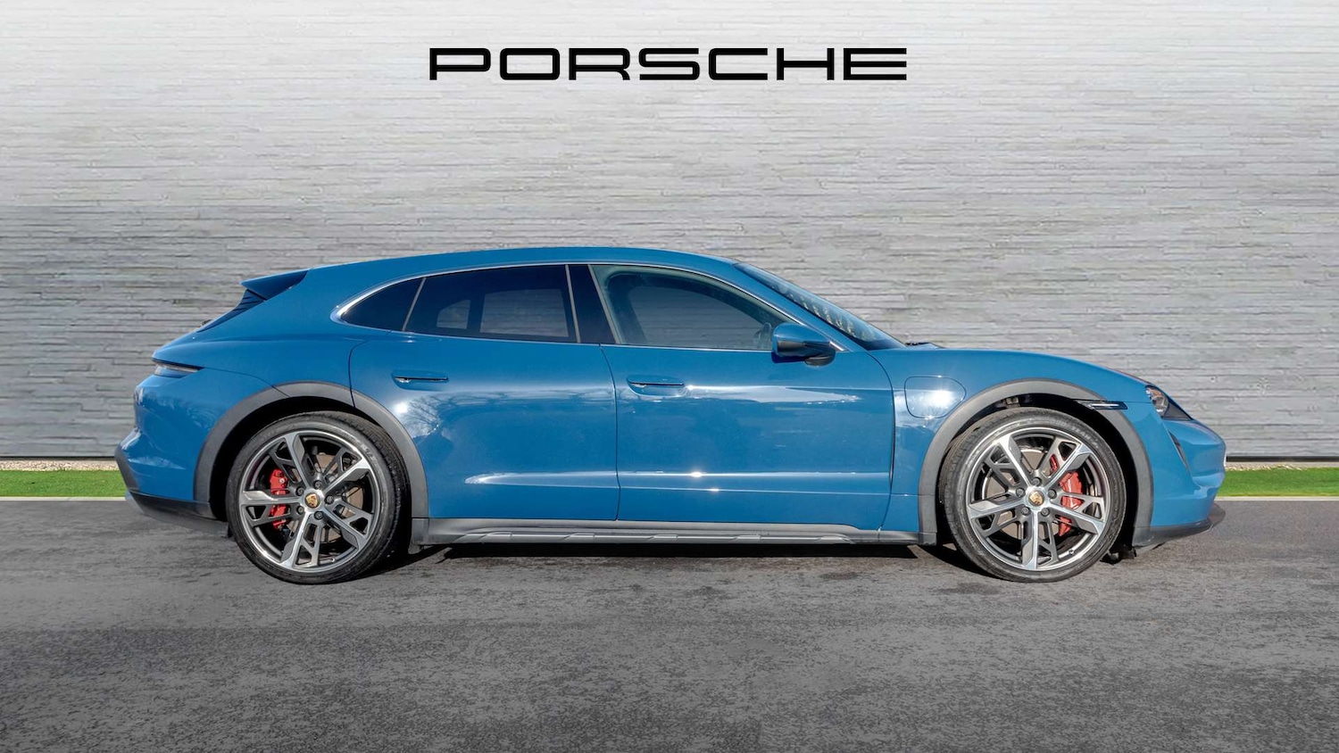 Used Porsche Taycan 2022 for sale - 76610494: Photo 13