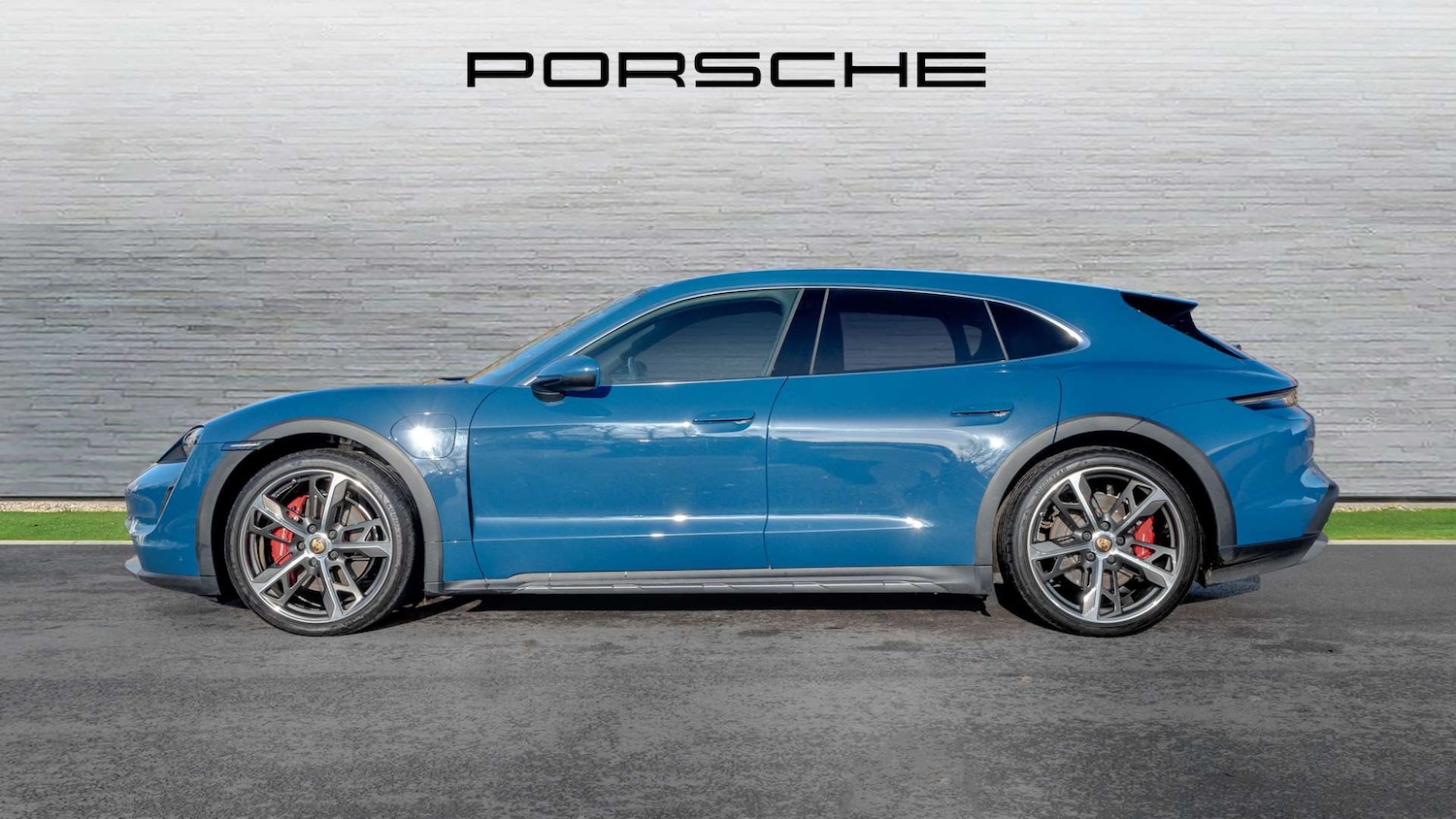 Used Porsche Taycan 2022 for sale - 76610494: Photo 17