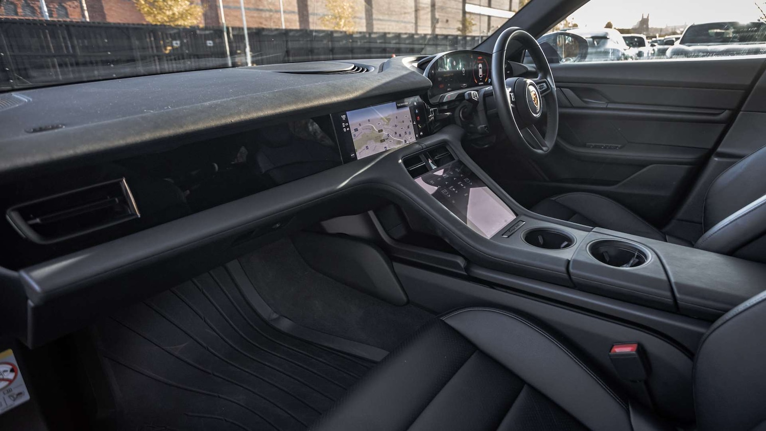 Used Porsche Taycan 2022 for sale - 76610494: Photo 8